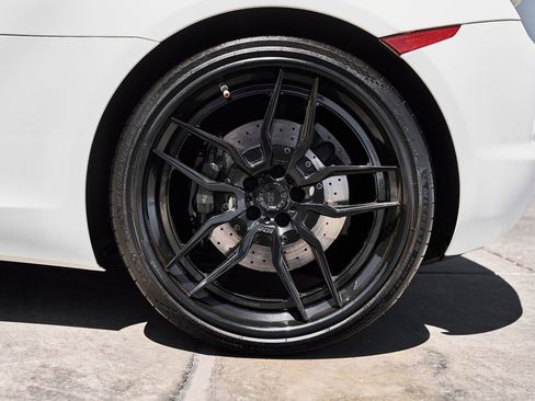 Used 2012 McLaren MP4-12C Coupe RWD image 24