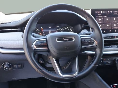 Used 2022 Jeep Compass Latitude w/ Convenience Group image 9