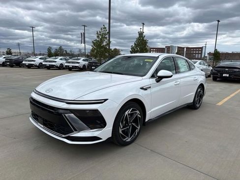 New 2026 Hyundai Sonata SEL image 4