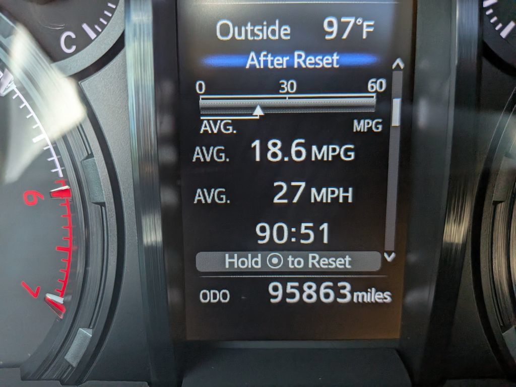Used 2022 Toyota 4Runner SR5 Premium w/ Moonroof Package AWD/4WD image 16