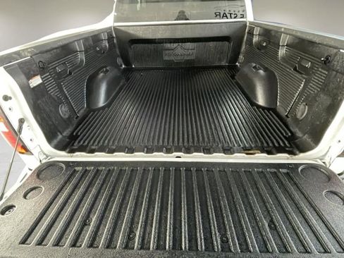 Used 2017 GMC Sierra 1500 SLE w/ SLE Value Package image 16