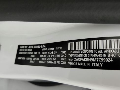 Used 2021 Alfa Romeo Stelvio Ti w/ Premium Package AWD/4WD image 19
