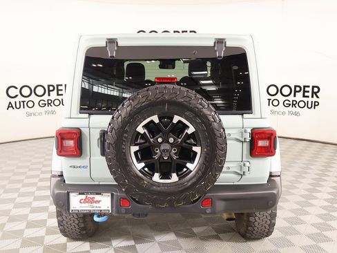 Used 2024 Jeep Wrangler Unlimited Rubicon 4xe image 22