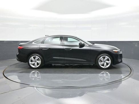 Used 2025 Audi A5 2.0T Premium w/ Convenience Package AWD/4WD image 8