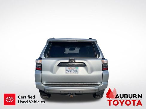 Used 2021 Toyota 4Runner TRD Off-Road Premium AWD/4WD image 7