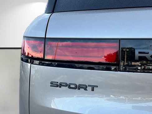 New 2026 Land Rover Range Rover Sport Autobiography image 10