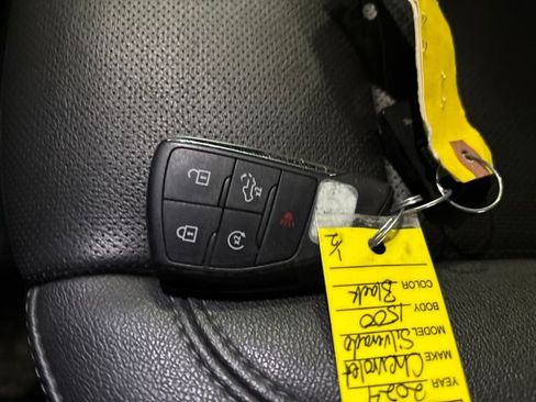 Used 2024 Chevrolet Silverado 1500 LTZ w/ LTZ Premium Package image 32