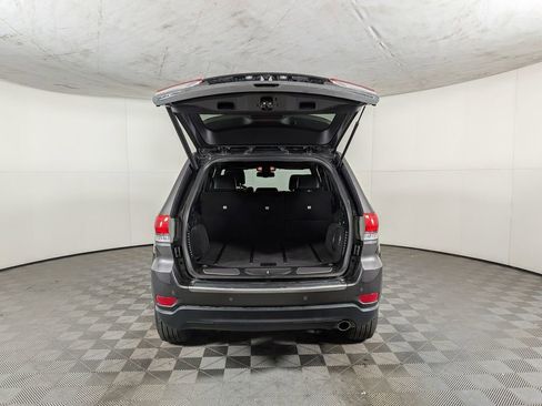 Used 2016 Jeep Grand Cherokee Limited image 9