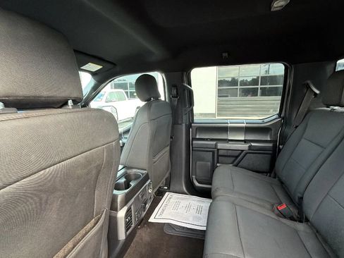 Used 2020 Ford F150 XLT w/ Equipment Group 302A Luxury AWD/4WD image 38