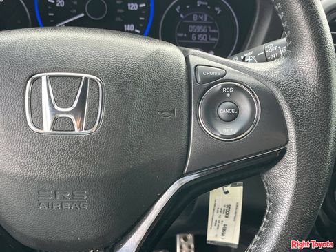 Used 2022 Honda HR-V Sport image 23