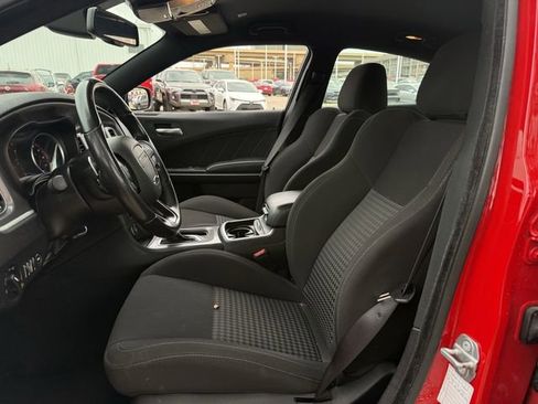 Used 2022 Dodge Charger GT image 27