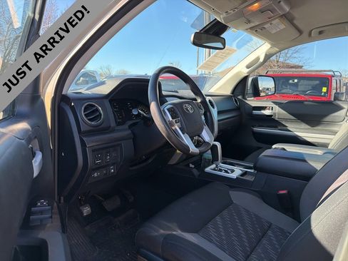Used 2019 Toyota Tundra SR5 image 10