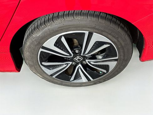 Used 2016 Honda Civic EX-T image 11