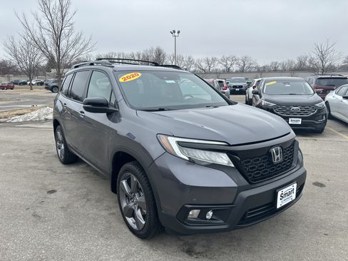 Used 2020 Honda Passport Touring image 2