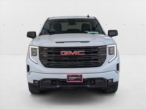 Used 2023 GMC Sierra 1500 Elevation image 2