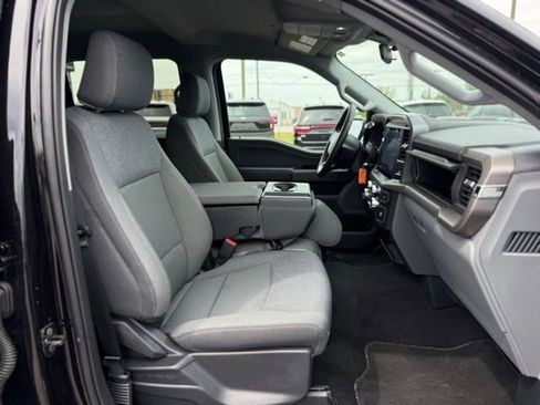 Certified 2025 Ford F150 XLT w/ Equipment Group 301A Standard AWD/4WD image 19