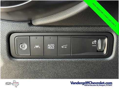 New 2026 Chevrolet Equinox EV RS FWD image 17