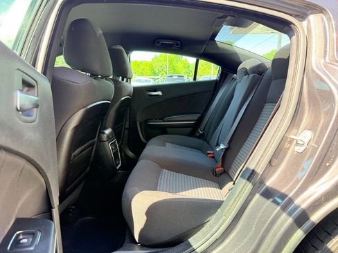Used 2020 Dodge Charger Scat Pack RWD image 31