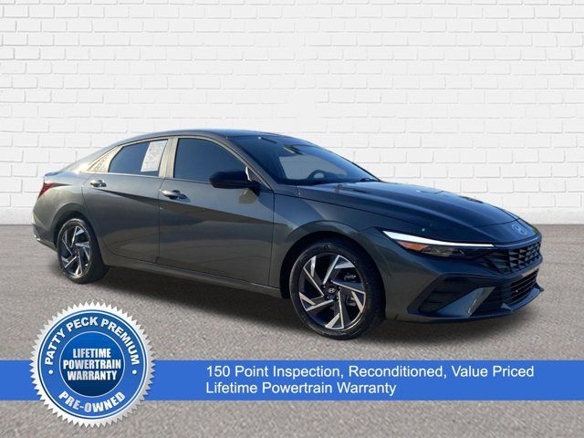 Used 2025 Hyundai Elantra Sport FWD image 1
