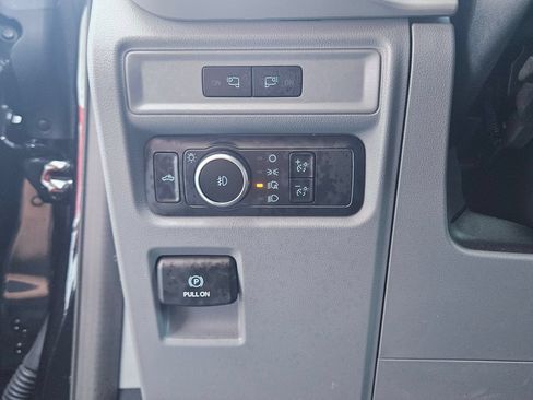 Used 2023 Ford F150 XLT w/ Equipment Group 301A Mid AWD/4WD image 19