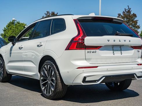 New 2026 Volvo XC60 T8 Ultra w/ Protection Package Premier AWD/4WD image 5