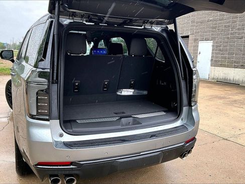 New 2026 Chevrolet Tahoe Z71 w/ Z71 Off-Road Package AWD/4WD image 5
