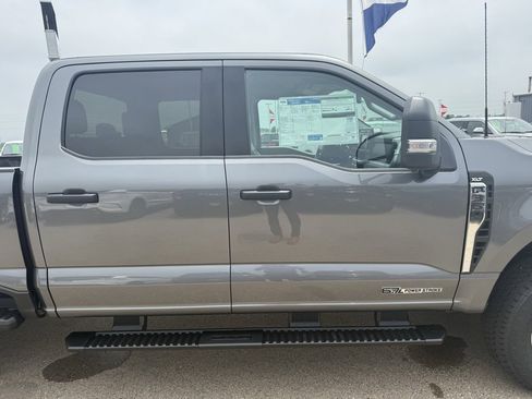 New 2025 Ford F350 XLT w/ 360-Degree Camera Package image 35