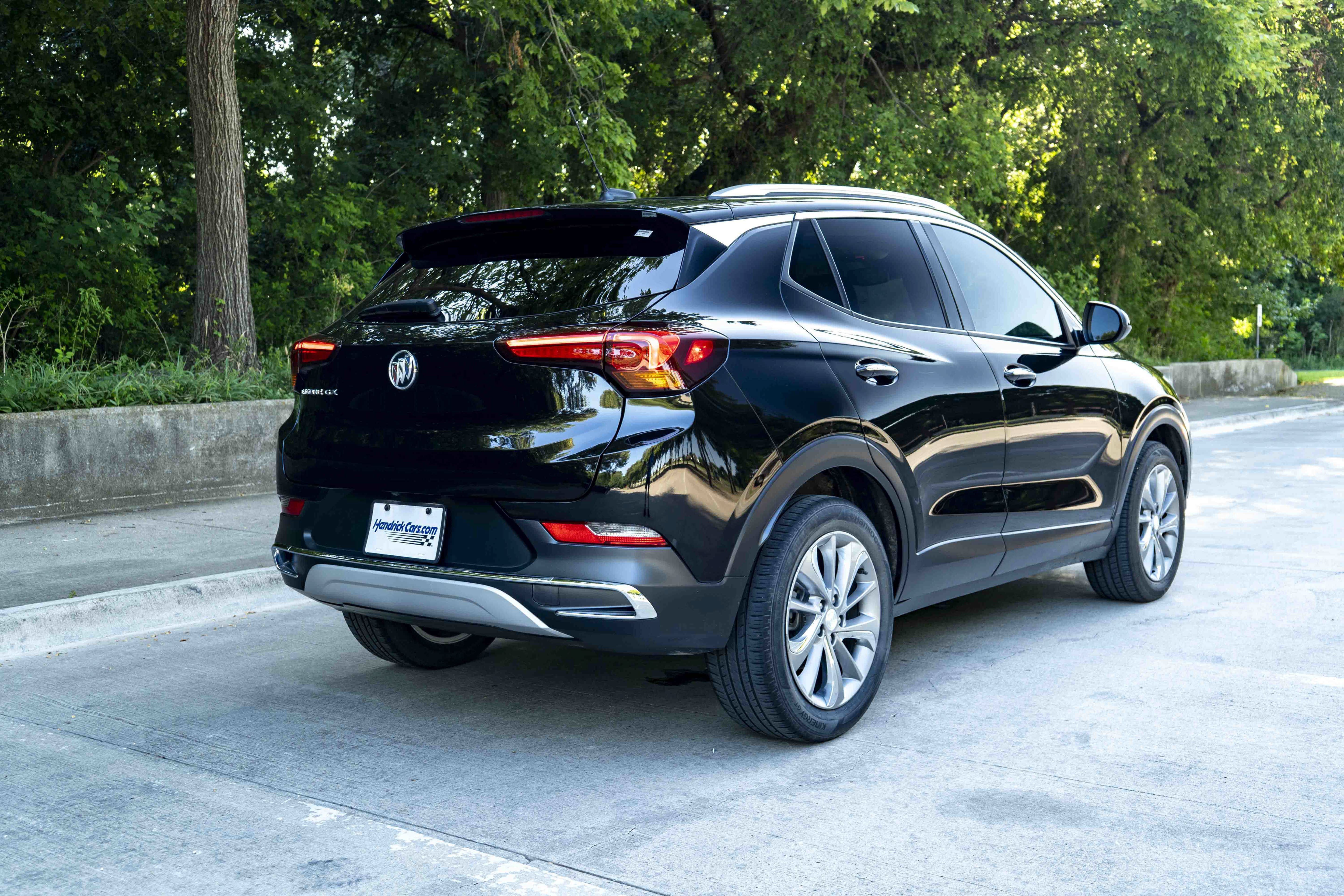 Used 2023 Buick Encore GX Essence w/ Experience Buick Package FWD image 8