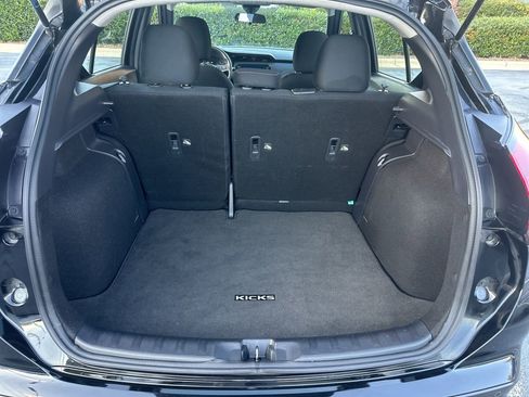 Used 2024 Nissan Kicks SR FWD image 30