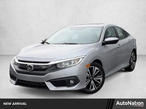 Used 2017 Honda Civic EX-T image 1