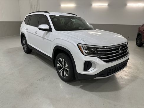 New 2026 Volkswagen Atlas SE AWD/4WD image 4