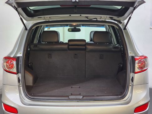 Used 2011 Hyundai Santa Fe Limited image 8