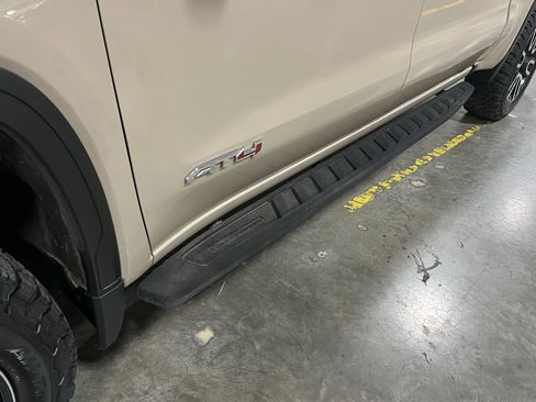 Used 2023 GMC Sierra 1500 AT4 w/ AT4 Premium Package image 10