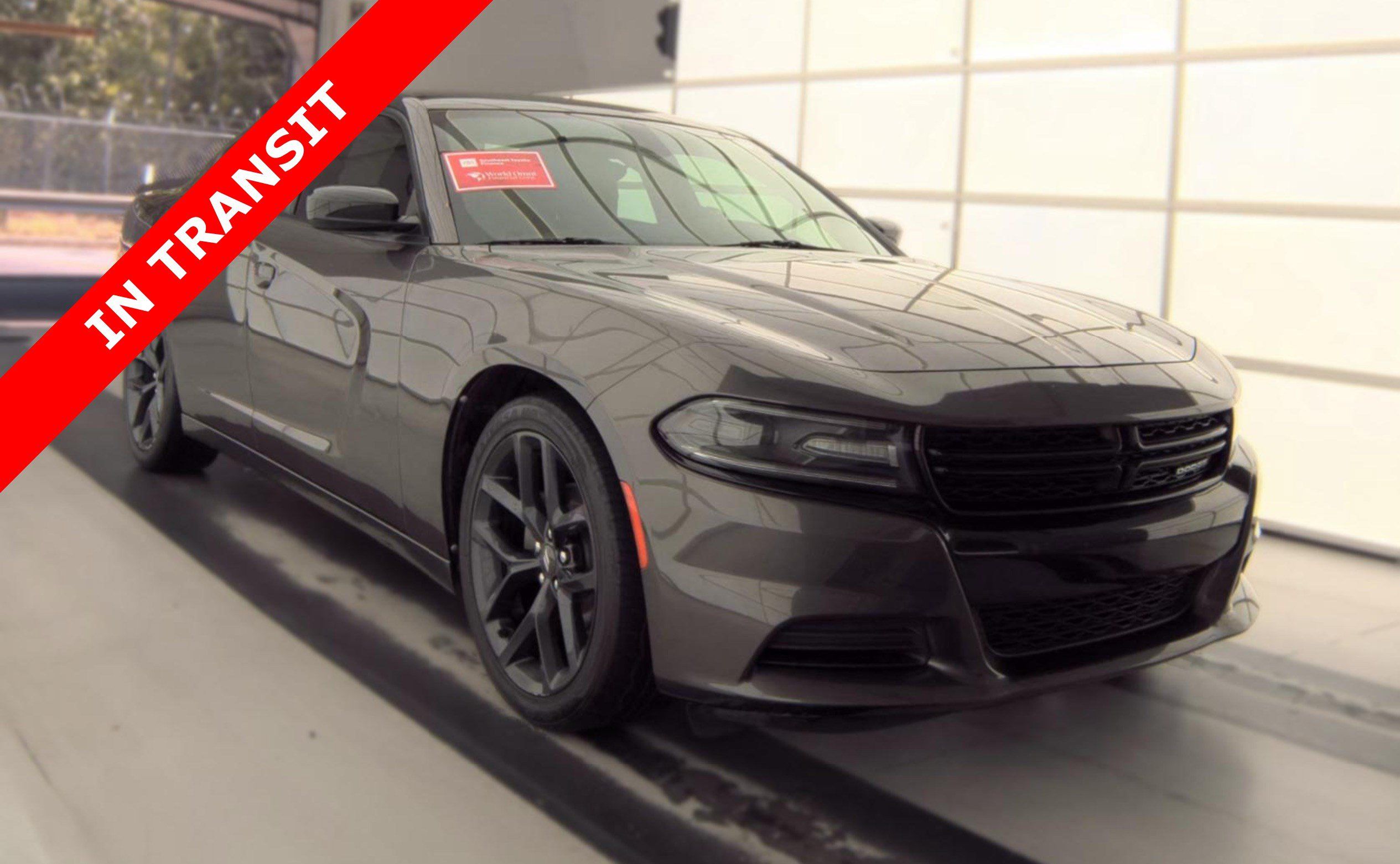 Used 2020 Dodge Charger SXT w/ Blacktop Package RWD image 3