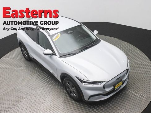 Used 2021 Ford Mustang Mach-E Select w/ Comfort/Technology Package AWD/4WD image 3