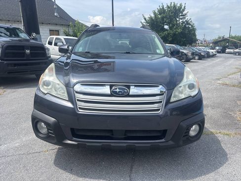 Used 2013 Subaru Outback 2.5i Premium w/ Popular Pkg 1A AWD/4WD image 2
