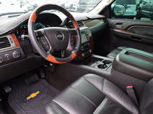 Used 2009 Chevrolet Silverado 1500 LTZ w/ Safety Package image 12