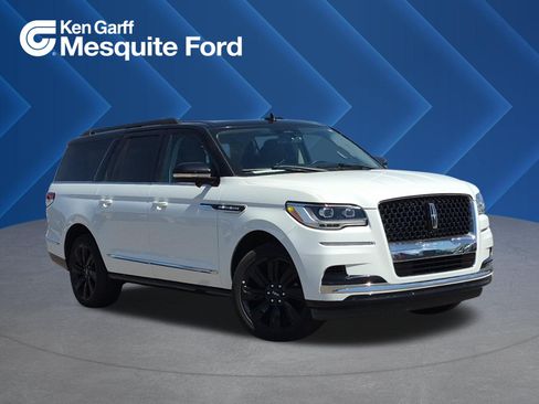 Used 2023 Lincoln Navigator L Black Label AWD/4WD image 1