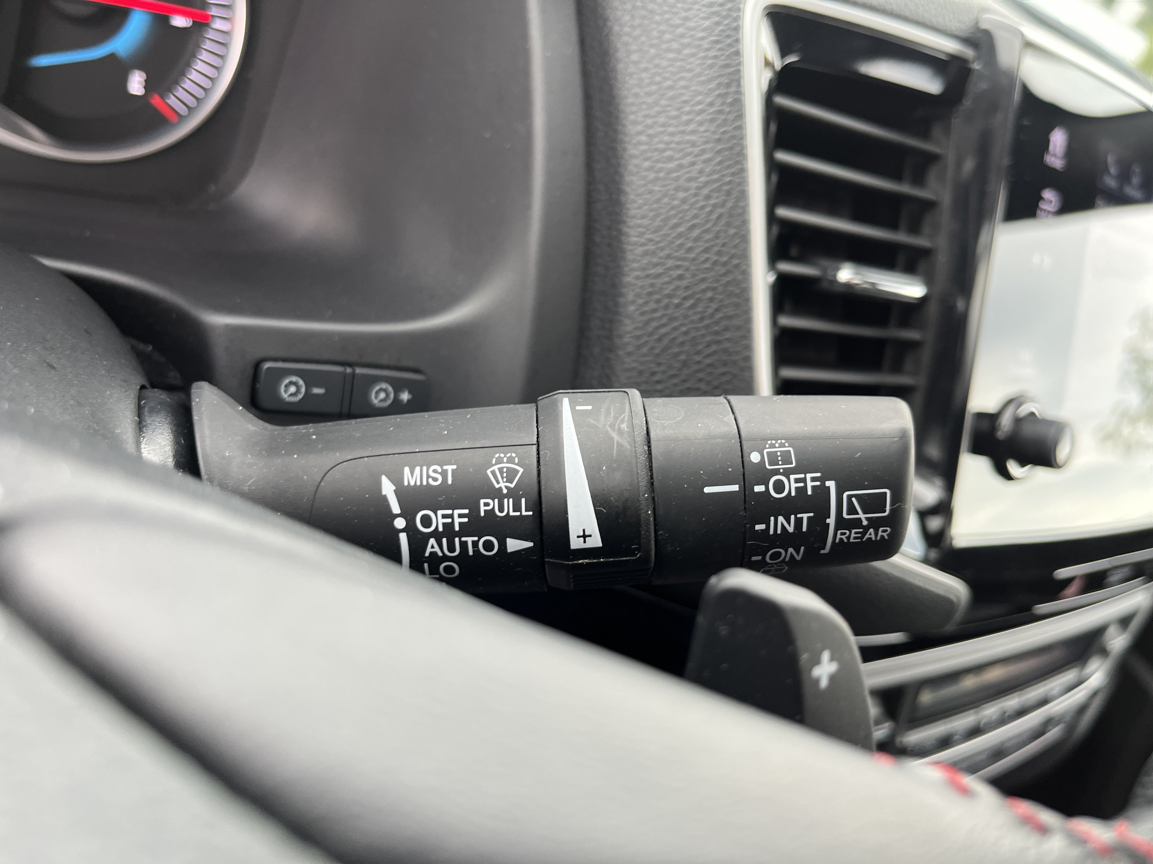 Used 2020 Honda Pilot Black Edition image 28