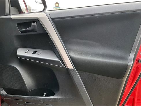 Used 2017 Toyota RAV4 LE w/ All Weather Liner Package image 23