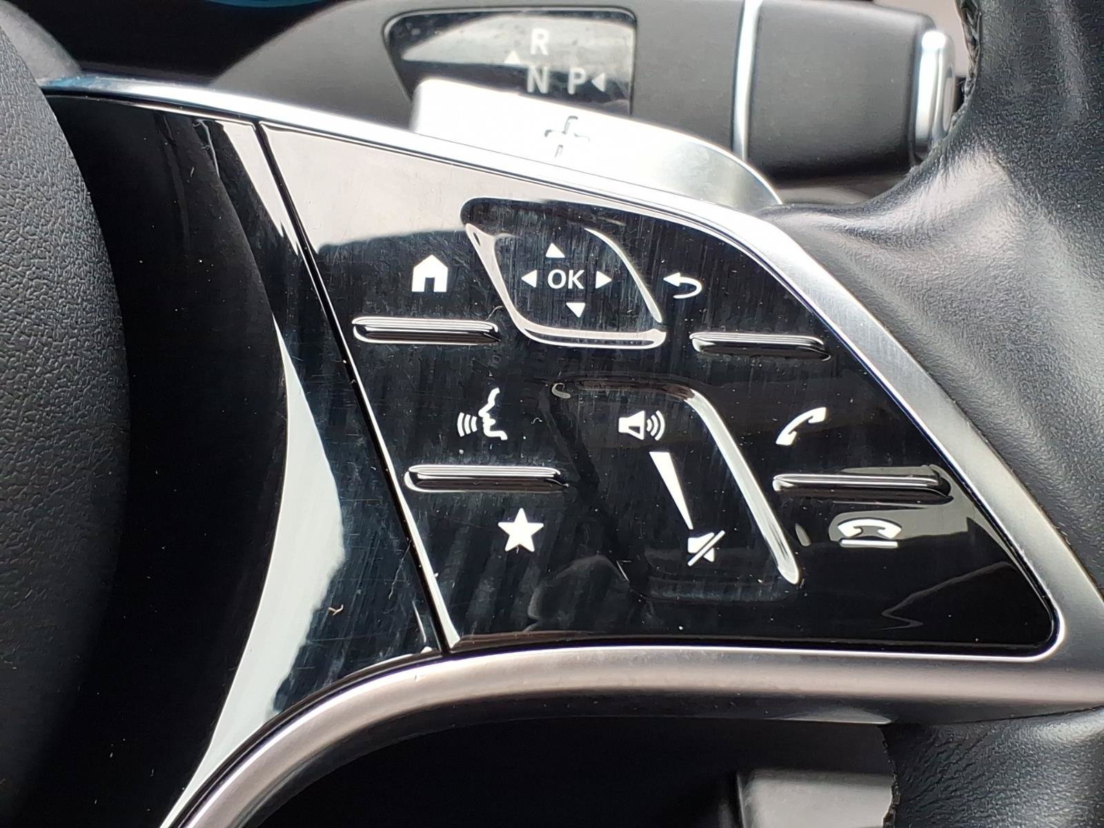 Used 2022 Mercedes-Benz E 450 4MATIC All-Terrain Wagon image 32