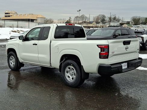 New 2026 Nissan Frontier S image 4