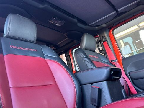 Used 2023 Jeep Wrangler Unlimited Rubicon 4xe image 18