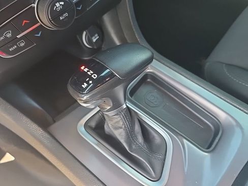 Used 2023 Dodge Charger Scat Pack w/ Technology Group RWD image 23