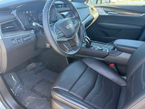 Used 2023 Cadillac XT5 Premium Luxury w/ Platinum Package image 10