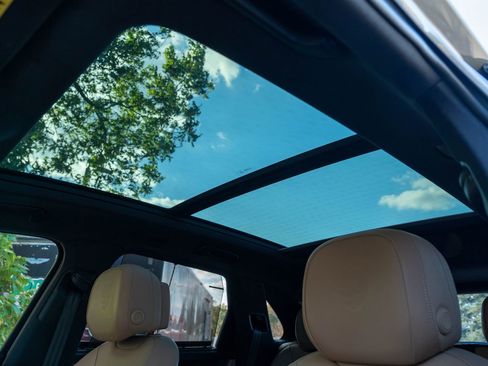 Certified 2024 Porsche Cayenne image 33