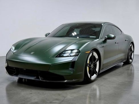 Used 2025 Porsche Taycan Turbo S w/ Premium Package AWD/4WD image 10