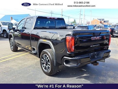 Used 2023 GMC Sierra 3500 AT4 w/ AT4 Premium Plus Package image 3