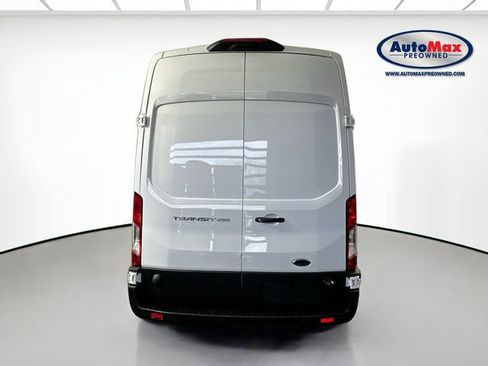 Used 2024 Ford Transit 250 148 High Roof RWD image 8