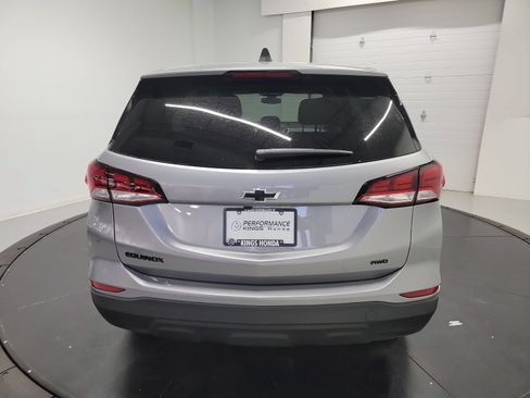 Used 2024 Chevrolet Equinox LS w/ LS Convenience Package AWD/4WD image 8